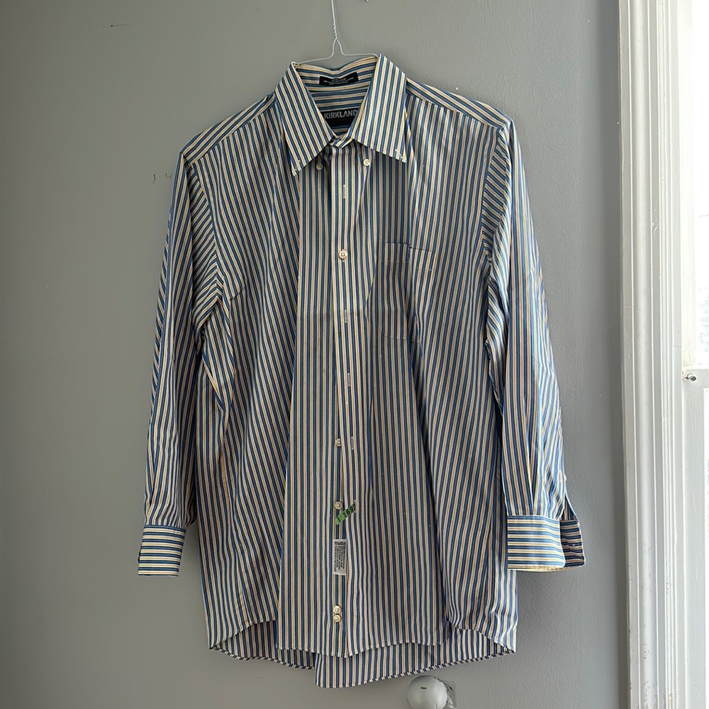 Kirkland Men’s button up stripe shirt. Blue yellow and white. Size 16.5 | 32